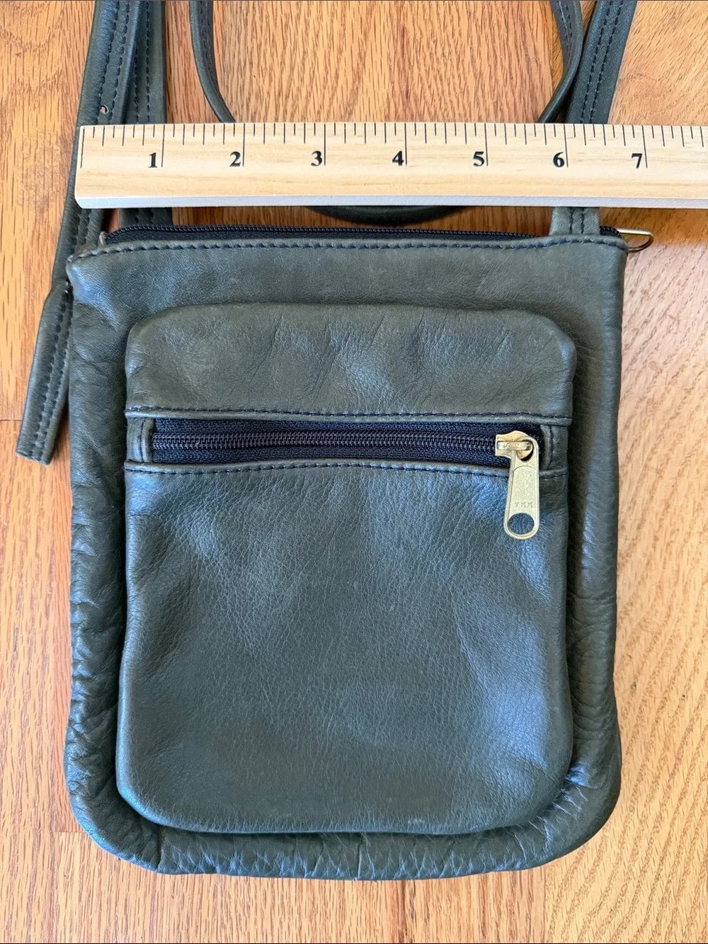 Wasted Belt Seattle Slim Crossbody Leather Bag in Army Green